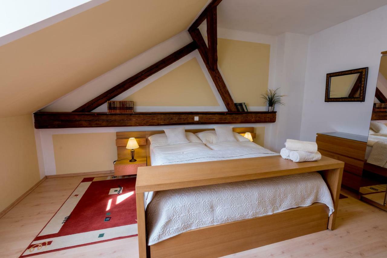 Penzion U Hradku Kutná Hora Extérieur photo