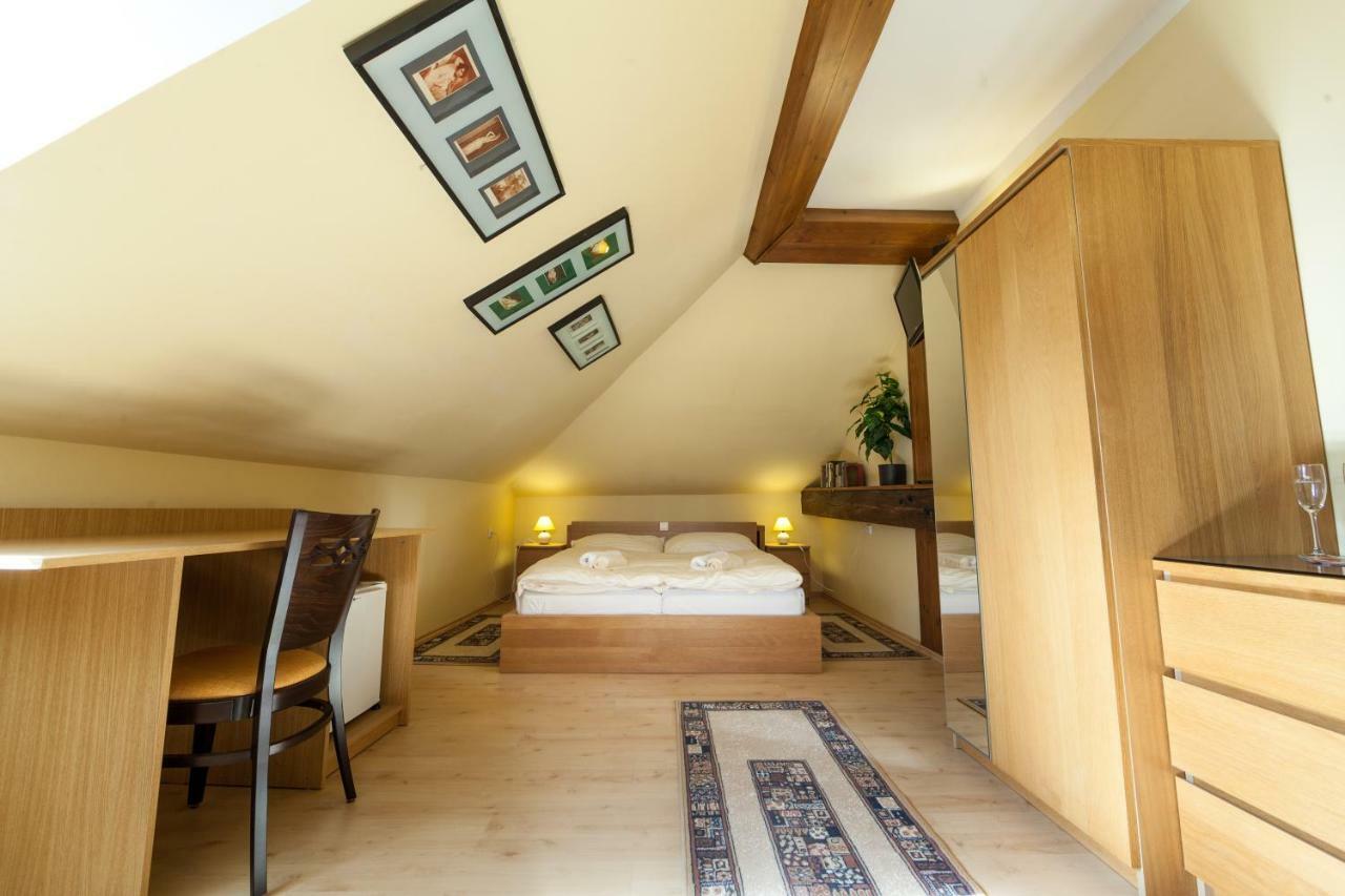 Penzion U Hradku Kutná Hora Extérieur photo