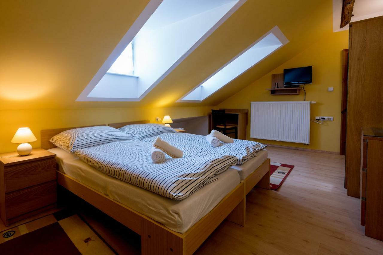 Penzion U Hradku Kutná Hora Extérieur photo